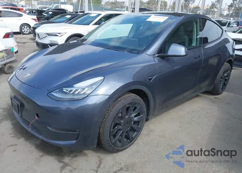 2022 Tesla Model Y Long Range Dual Motor All-Wheel Drive из США, поврежденный, VIN 7SAYGDEE6NF364994